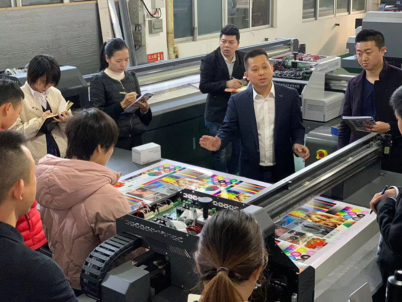 885566威尼斯官网机械平板打印机培训